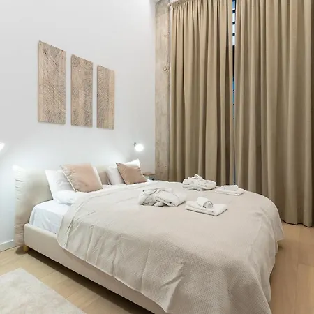 High Ceiling Gem In Heart Of Historic District Apartment *